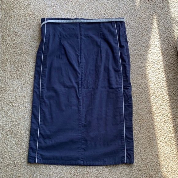 Tulle Large 31” Waist Pencil Skirt (g11) - Picture 3 of 10